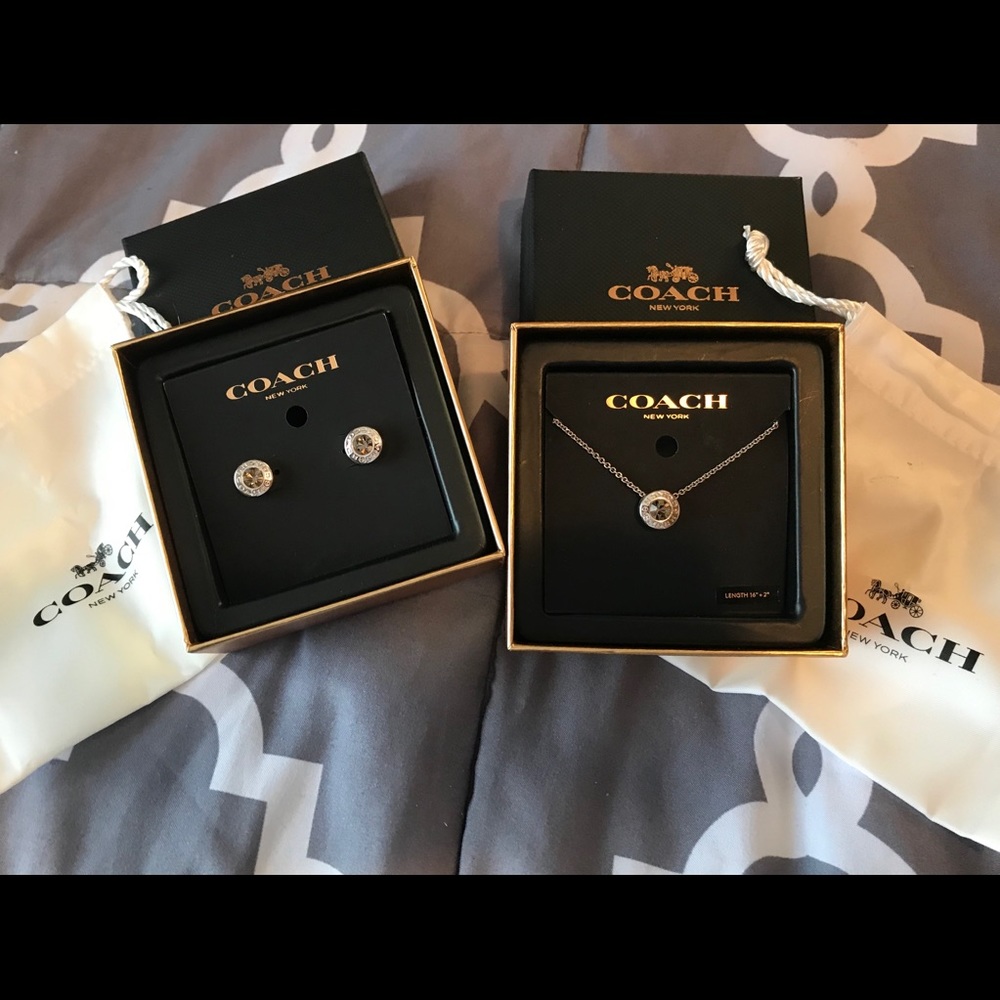Coach Set